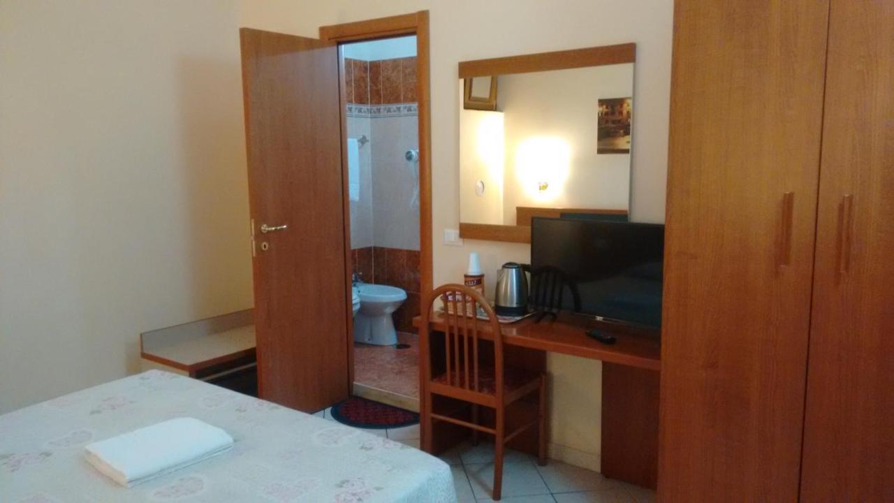 A Casa Di Mei Рим Екстер'єр фото